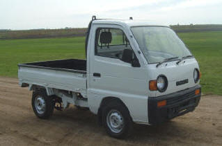 4WD Suzuki Carry with spray-in bedliner